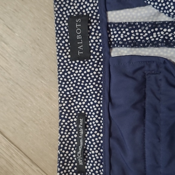 EUC Talbots Pants Women's sz 10P Blue/White Polka Dot Chatham Ankle Pant - Picture 8 of 14